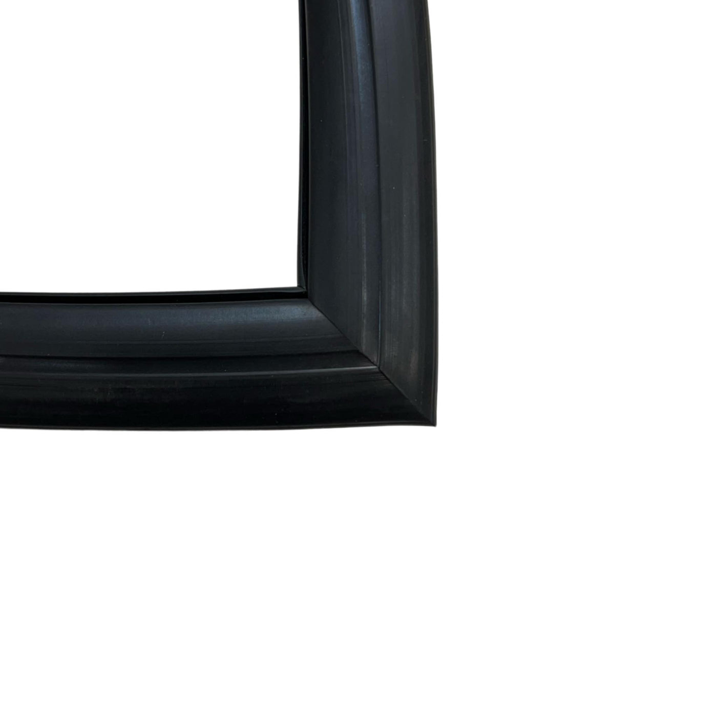 2-door Sedan 510/1600 Front windscreen moulded seal takes wide original SSS or deluxe stainless moulding